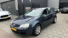 Blauw, metallic lak Occasion 2005 VW Golf IV Hatchback | € 2.999 (Eerlijke prijs)