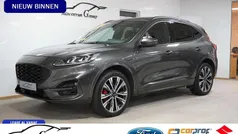Grijs, metallic lak Gebruikt 2024 Ford Kuga ST-Line X SUV | € 35.400 (Goede deal)