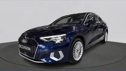 Blauw Gebruikt 2023 Audi A3 Advanced Sedan | € 29.250 (Eerlijke prijs)