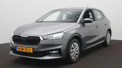 Grijs Gebruikt 2025 Skoda Fabia Selection Hatchback | € 21.900 (Goede deal)