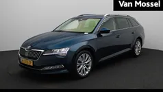 Blauw Gebruikt 2020 Skoda Superb Business Line Stationwagen | € 24.900 (Super prijs)