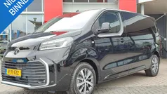 Zwart Nieuw 2025 Toyota Proace Van | € 31.950 (Goede deal)