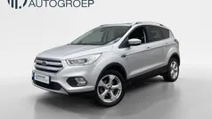 Gebruikt 2018 Ford Kuga Titanium SUV | € 15.445 (Eerlijke prijs)