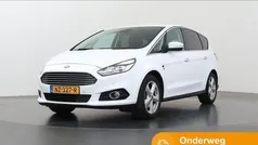 Wit Gebruikt 2017 Ford S-MAX Titanium MPV | € 19.940 (Eerlijke prijs)