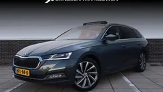 Grijs Gebruikt 2021 Skoda Octavia Business Line Stationwagen | € 25.795 (Eerlijke prijs)
