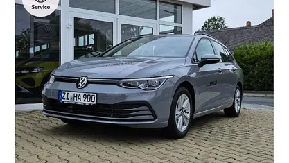 Occasion 2023 VW Golf VIII Life Stationwagen | € 34.078 (Eerlijke prijs)