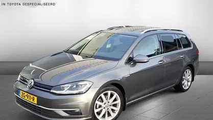 Grijs Gebruikt 2019 VW Golf VII Highline Stationwagen | € 18.900 (Eerlijke prijs)