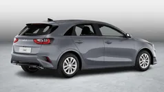 Gebruikt 2025 Kia Ceed Hatchback | € 32.490 (Eerlijke prijs)