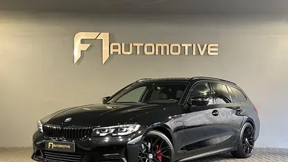 Gebruikt 2021 BMW 330 Executive Stationwagen | € 29.800 (Eerlijke prijs)