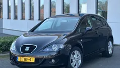 Zwart, metallic lak Gebruikt 2009 Seat Leon Sport Hatchback | € 4.450 (Eerlijke prijs)