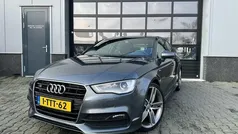 Grijs Gebruikt 2014 Audi A3 Ambition Sedan | € 16.450 (Eerlijke prijs)