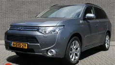 Grijs Gebruikt 2013 Mitsubishi Outlander P-HEV Instyle SUV | € 11.245 (Eerlijke prijs)