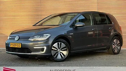 Occasion 2019 VW e-Golf Hatchback | € 12.900 (Eerlijke prijs)