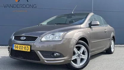 Bruin Gebruikt 2007 Ford Focus Cabriolet Trend Cabriolet | € 4.445 (Eerlijke prijs)