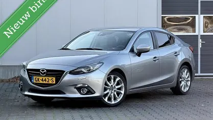 Occasion 2015 Mazda 3 Sedan | € 7.990 (Goede deal)