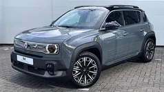 Gebruikt 2025 Renault R4 Iconic SUV | € 37.109 (Eerlijke prijs)