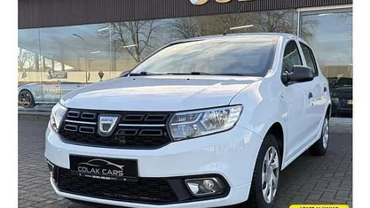 Gebruikt 2019 Dacia Sandero Lauréate Hatchback | € 5.500 (Eerlijke prijs)