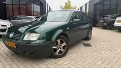 Gebruikt 2004 VW Bora Sedan | € 799 (Eerlijke prijs)
