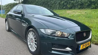 Occasion Jaguar XE Portfolio 163 PK (119 kW) 2016 Groen Sedan