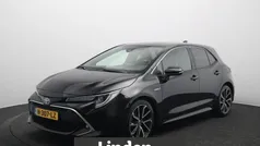 Zwart Gebruikt 2020 Toyota Corolla Executive Hatchback | € 22.845 (Eerlijke prijs)