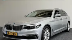Grijs, metallic lak Gebruikt 2019 BMW 520 Executive Stationwagen | € 21.790 (Super prijs)