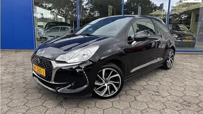 Occasion DS Automobiles DS3 So Chic 110 PK (80 kW) 2016 Zwart Hatchback