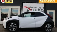 Gebruikt 2024 Toyota Aygo BlackLine Hatchback | € 18.550 (Eerlijke prijs)