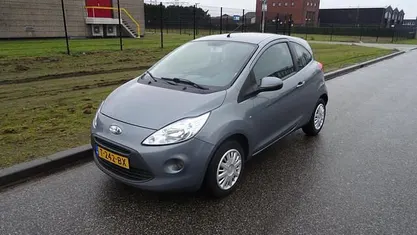 Occasion Ford Ka Trend 69 PK (50 kW) 2009 Grijs (metallic) Hatchback