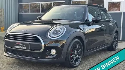 Gebruikt 2018 Mini ONE Pepper Hatchback | € 16.999 (Eerlijke prijs)