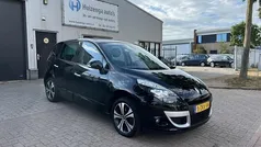 Gebruikt 2011 Renault Scénic III Bose Edition MPV | € 1.399 (Eerlijke prijs)