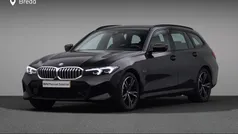 Zwart Gebruikt 2023 BMW 320e M Sport Stationwagen | € 37.880 (Eerlijke prijs)