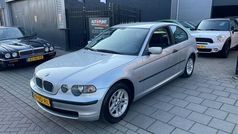Grijs, metallic lak Gebruikt 2003 BMW 316 Compact Hatchback | € 1.999 (Eerlijke prijs)