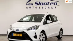 Gebruikt 2018 Toyota Yaris Hybrid Active Hatchback | € 14.950 (Eerlijke prijs)