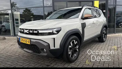 Bruin Occasion 2024 Dacia Duster Extreme SUV | € 28.345 (Goede deal)