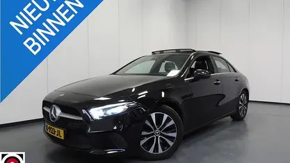 Occasion Mercedes A180 Premium Plus 136 PK (100 kW) 2021 Zwart Sedan