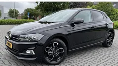 Zwart, metallic lak Gebruikt 2018 VW Polo Comfortline Hatchback | € 15.950 (Eerlijke prijs)