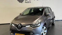 Grijs Gebruikt 2015 Renault Clio IV Night&Day Hatchback | € 6.999 (Goede deal)