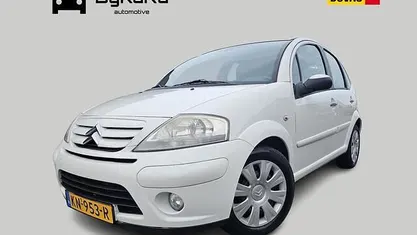 Wit Gebruikt 2009 Citroën C3 Exclusive Hatchback | € 2.995 (Eerlijke prijs)