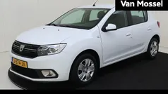 Wit Gebruikt 2020 Dacia Sandero Comfort Hatchback | € 10.425 (Eerlijke prijs)