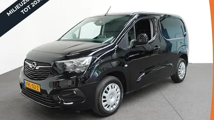 Zwart Occasion 2023 Opel Combo MPV | € 18.890 (Eerlijke prijs)