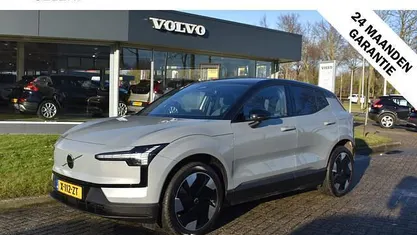 Grijs (metallic) Occasion 2023 Volvo EX30 Plus SUV | € 32.400 (Eerlijke prijs)