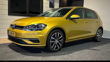 Occasion 2018 VW Golf VII R Hatchback | € 18.995 (Goede deal)