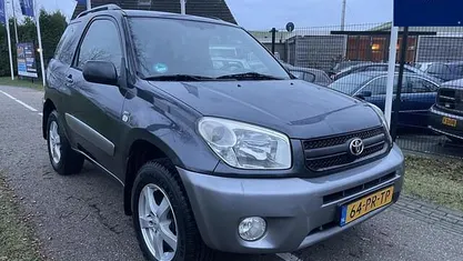 Occasion 2004 Toyota RAV4 Luna SUV | € 4.650 (Eerlijke prijs)