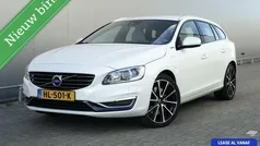 Wit Gebruikt 2015 Volvo V60 Stationwagen | € 8.990 (Eerlijke prijs)