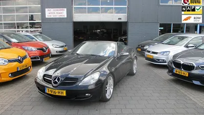 Zwart Gebruikt 2007 Mercedes SLK200 Cabriolet | € 6.940 (Goede deal)