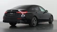 Gebruikt 2025 Mercedes C180 AMG line Sedan | € 66.319 (Eerlijke prijs)