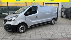 Grijs Gebruikt 2021 Renault Trafic Komfort Van | € 15.950 (Eerlijke prijs)