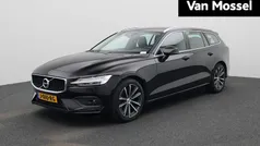 Gebruikt 2020 Volvo V60 Business Edition Stationwagen | € 30.900 (Goede deal)