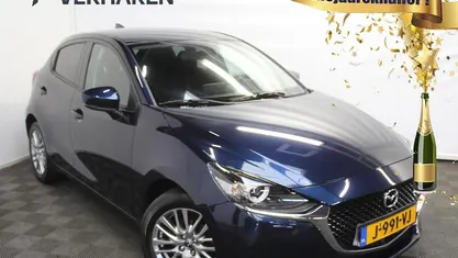 Gebruikt 2020 Mazda 2 Luxury Hatchback | € 15.400 (Eerlijke prijs)