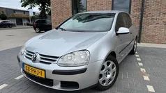 Grijs Gebruikt 2005 VW Golf IV Hatchback | € 1.850 (Eerlijke prijs)